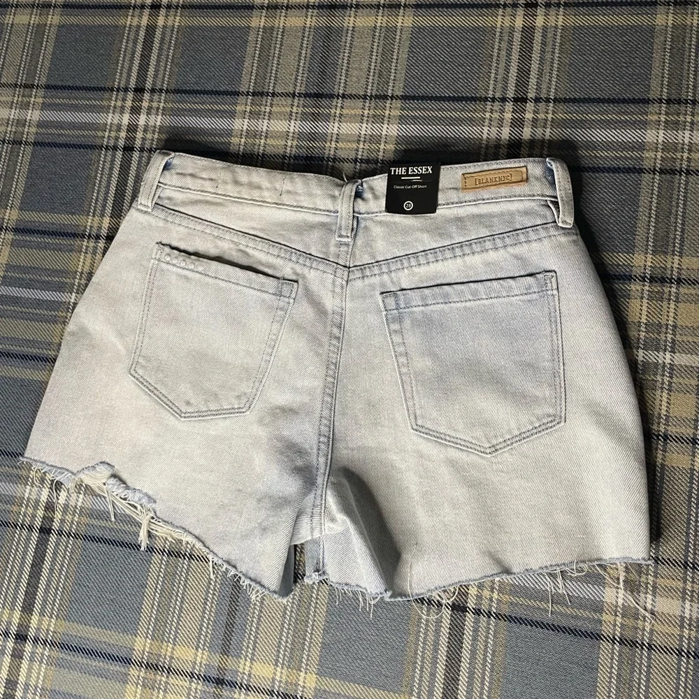 NEW BlankNYC The Essex Classic Cut Off Jean Shorts